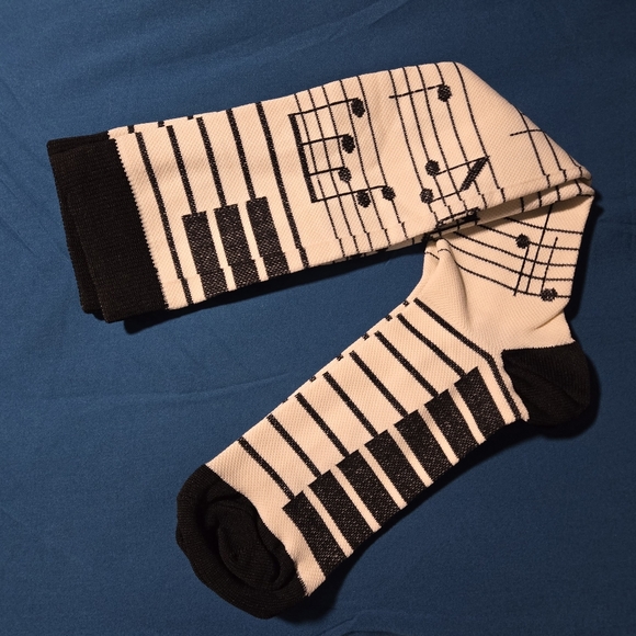 5 Pairs Knee High Compression Socks, Fun Patterns-Women's Large - Picture 2 of 10